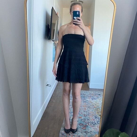 Wet Seal Strapless Lace Fit and Flare Dress‎ - Picture 1 of 7